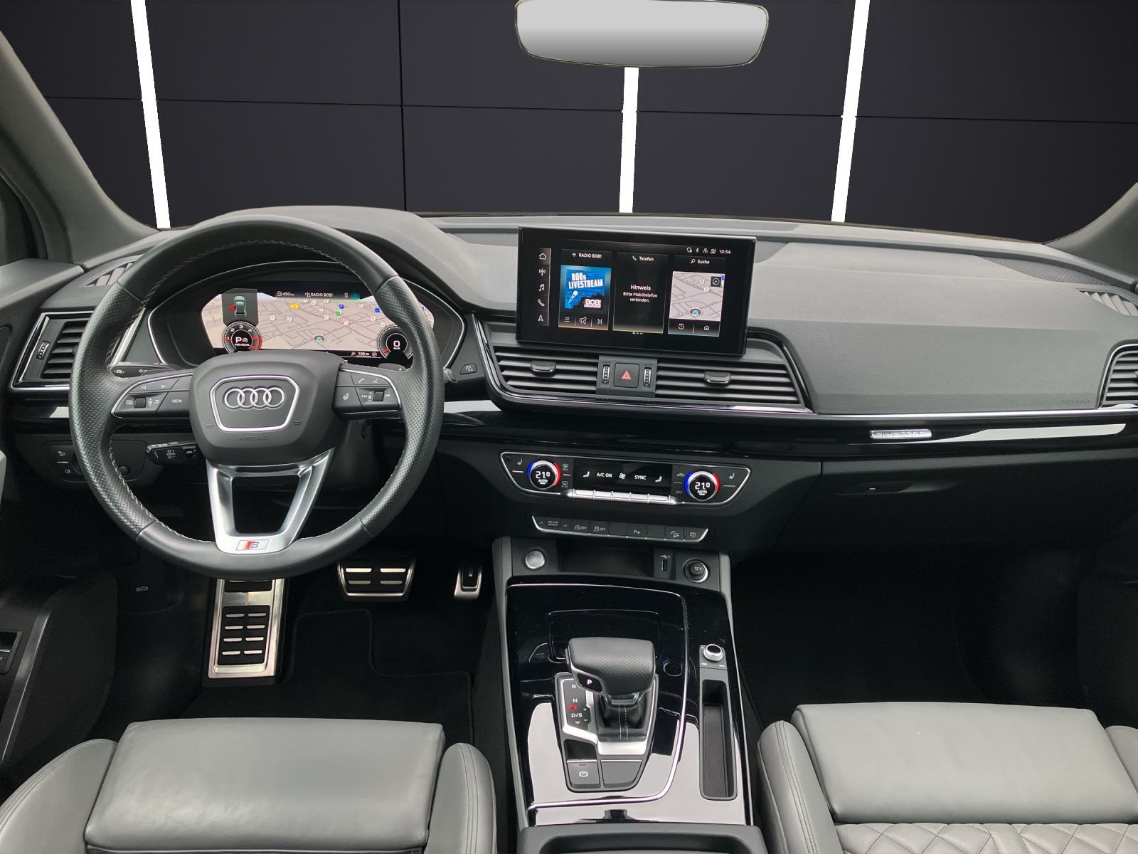Fahrzeugabbildung Audi Q5 40 TDI advanced quattro Matrix AHK Navi AVC A