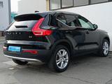 Volvo XC40 B3 Plus Bright Vollleder Kamera LED TWA LHZ - Volvo XC40: Plus Bright