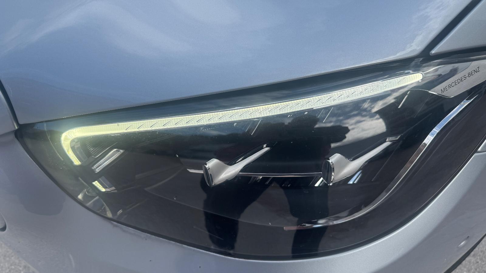 Mercedes-Benz E 220d T-Modell*NAVI*R.cam*LED*Avantgarde*Touch*