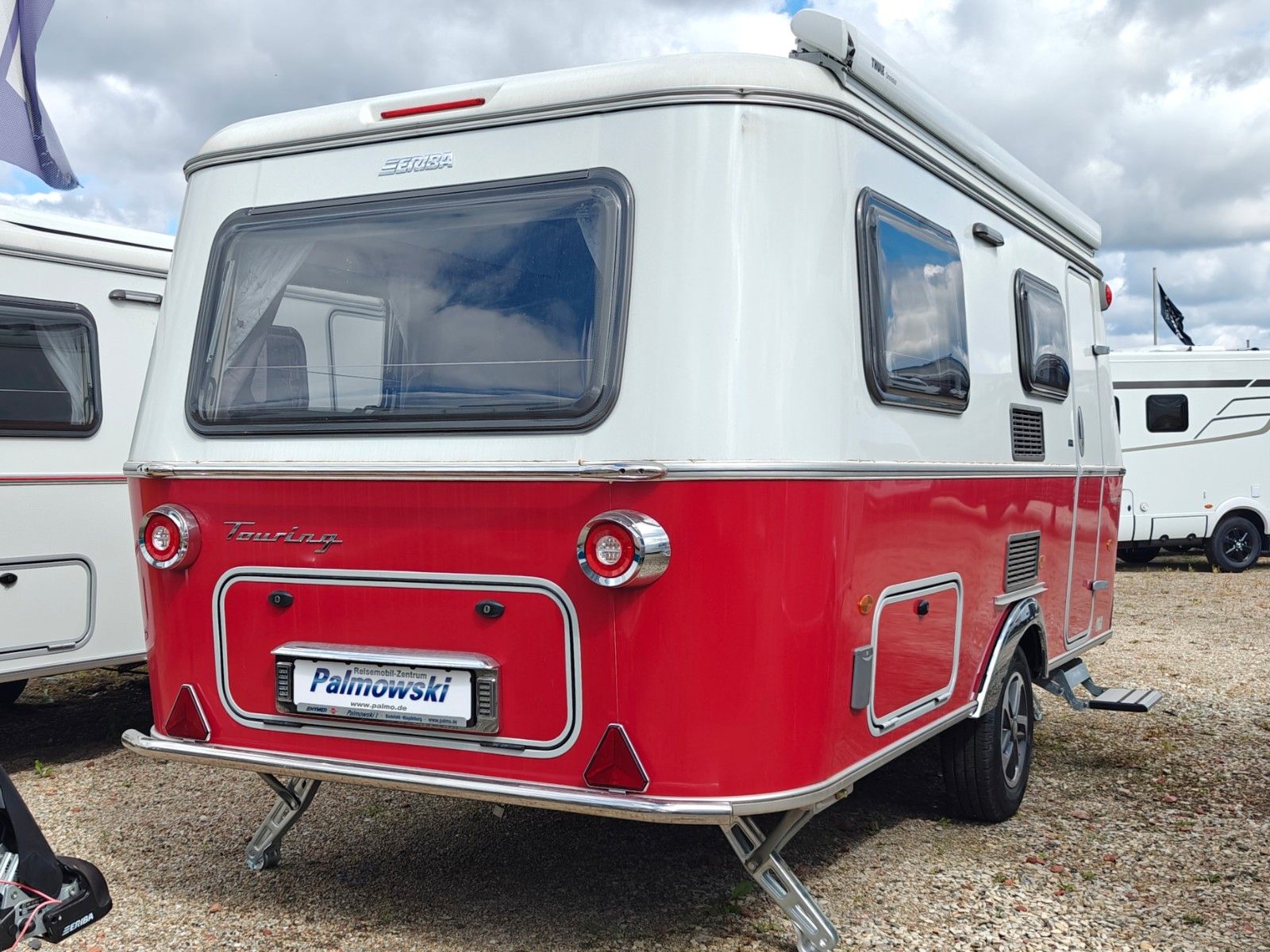 Fahrzeugabbildung HYMER / ERIBA / HYMERCAR Touring 542 Tango Red - JETZT 6.844€ SPAREN !!!