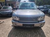 Land Rover Range Rover V8 TD Autobiography / TV / - Land Rover Range Rover mit Diesel-Antrieb: Schwarz