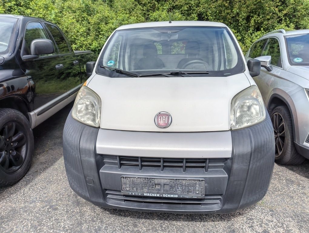 Fahrzeugabbildung Fiat Fiorino SX 1.3 Multijet Schiebetür *UNFALL*
