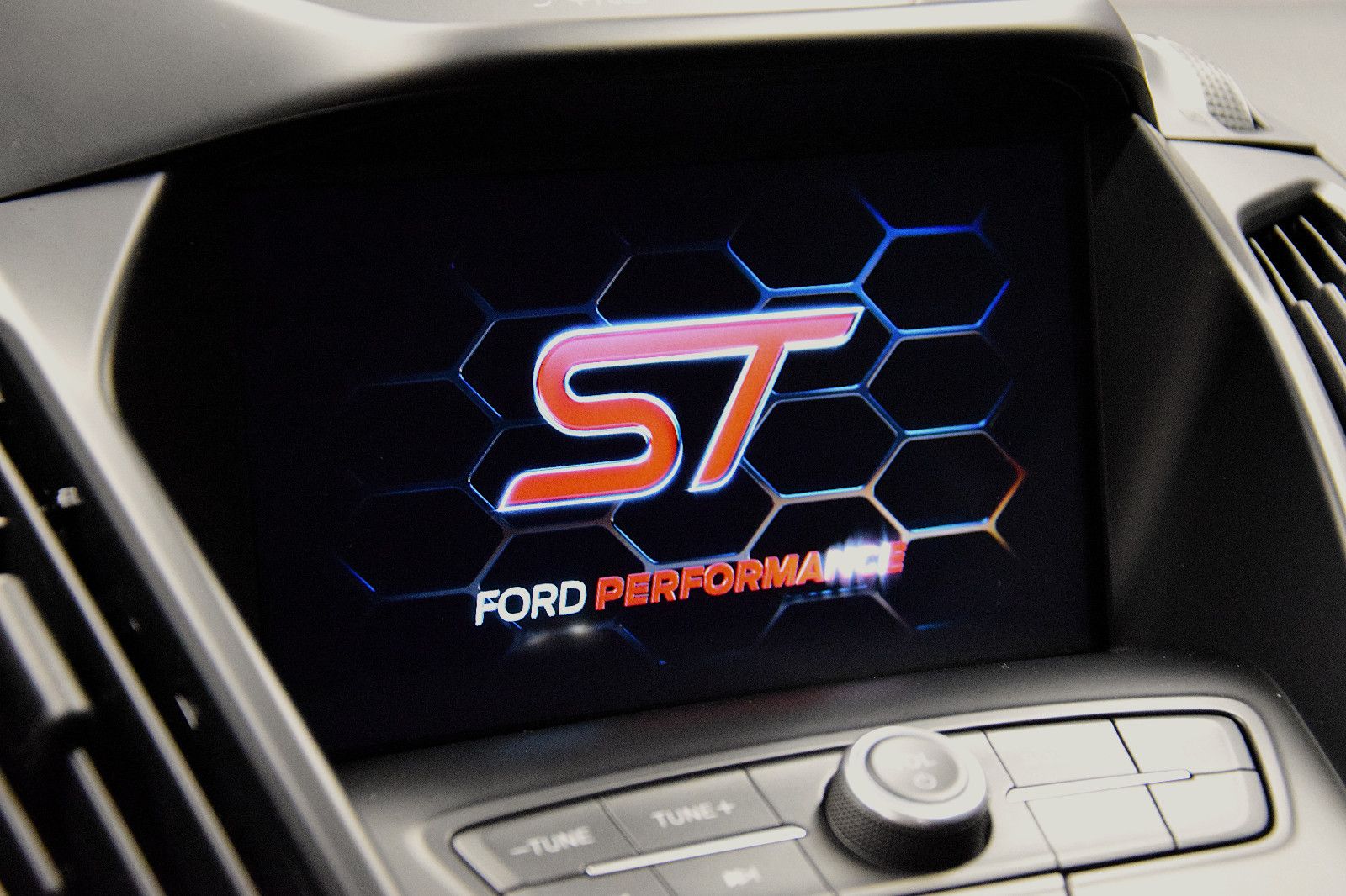 Fahrzeugabbildung Ford Kuga ST-Line Tempomat Kamera PDC Bi-Xenon el.Hkl