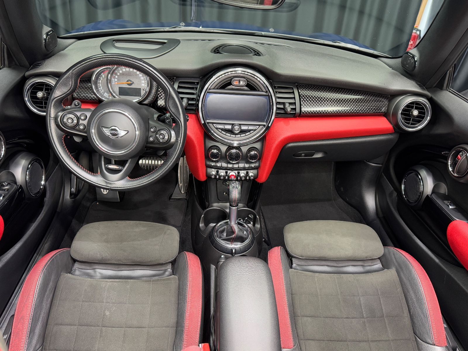 Fahrzeugabbildung MINI Cooper S Cabrio|JCW-PAKET|HARMAN/KARDON|VOLL