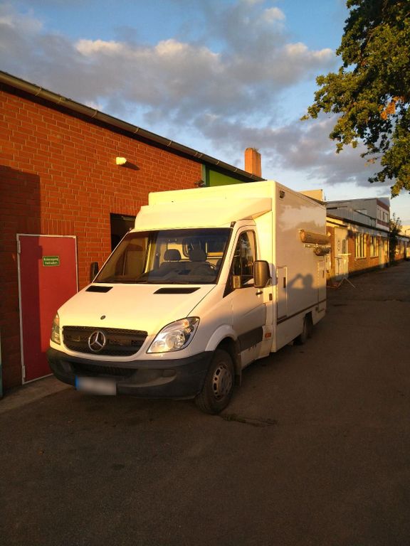 Image of Mercedes-Benz Sprinter