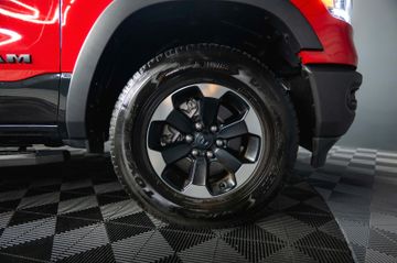 Dodge RAM - 12