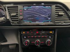 SEAT Leon 2.0 TSI FR*VIRTUAL*LED*KAMERA*NAVI*PDC*ACC* SEAT Leon 2.0 TSI FR*VIRTUAL*LED*KAMERA*NAVI*PDC*ACC*