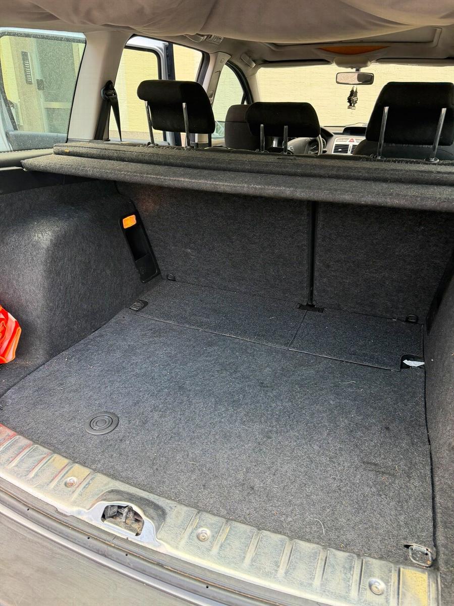 Peugeot 307 2004 — photo 9