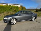 Audi S4 4.2 quattro tiptronic Liebhaber, Sammler Auto - gebrauchte Audi S4 aus dem Jahr 2005