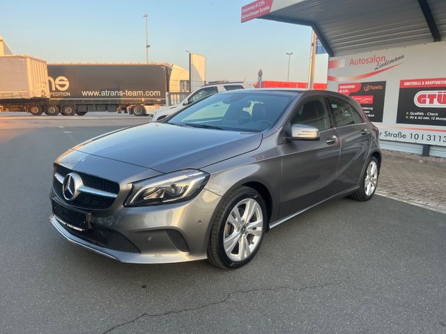 MERCEDES-BENZ A 220  d BlueEfficiency Urban