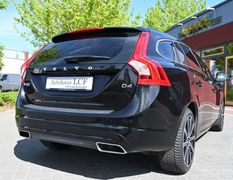 VOLVO V60 Kombi D4 Summum Leder Schiebedach Navi VOLL