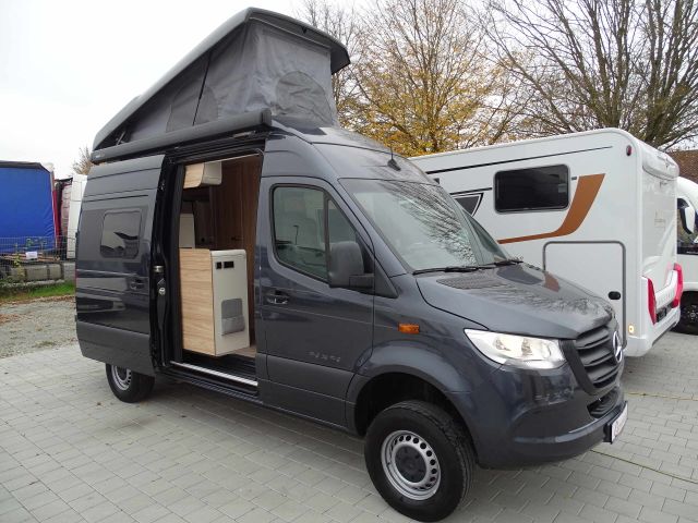 HYMER / ERIBA / HYMERCAR HYMERCAR GRAND CANYON S 4 x 4 mit V 6 und 3 l