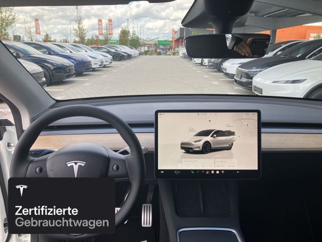 Tesla Model Y Performance foto 14