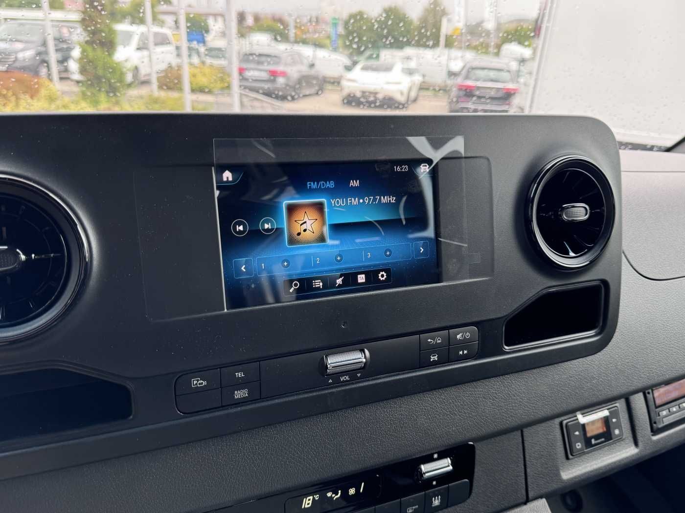 Fahrzeugabbildung Mercedes-Benz Sprinter 515 CDI Klima Warmluft Kamera MBUX