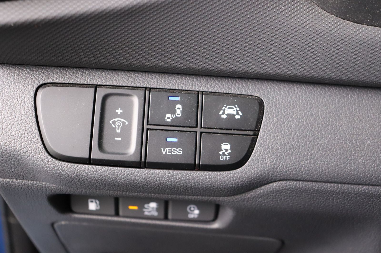 Fahrzeugabbildung Hyundai IONIQ * Memory * Sitzhzg./-lüftung Premium Plug-