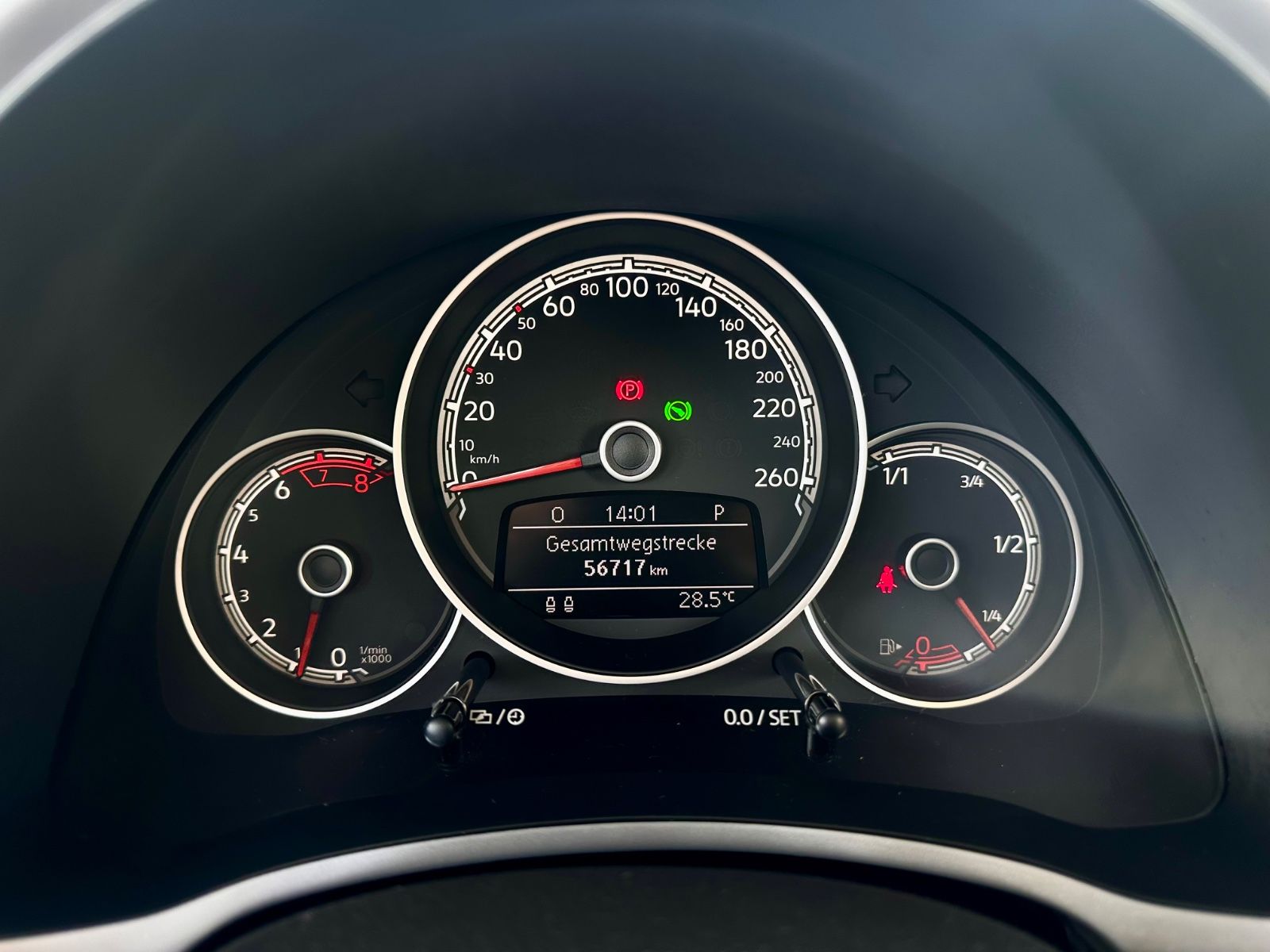 Volkswagen Beetle Cabriolet Design BMT / Start-Stopp foto 20