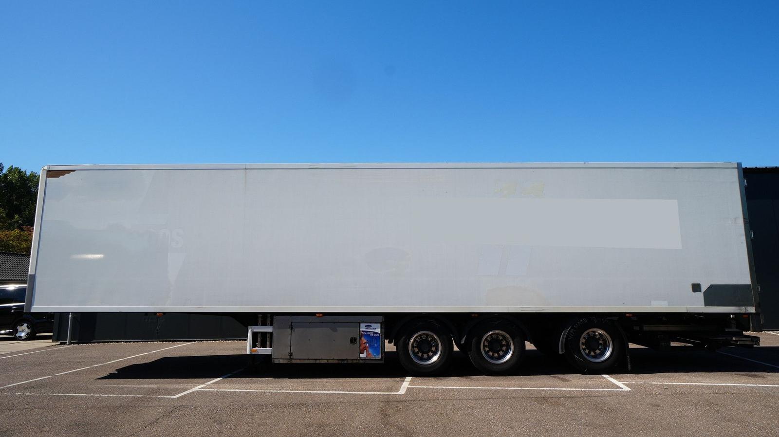 Other H.T.F.  3 Axle frigo trailer Carrier Vecto