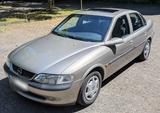 Opel Vectra B  1,8 16V | 92Tkm | Familienb... - gebrauchte Opel Vectra aus dem Jahr 1997