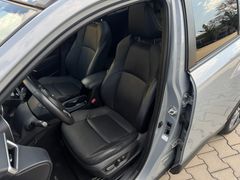 TOYOTA Corolla Cross Hybrid FWD Lounge*PANO*360*