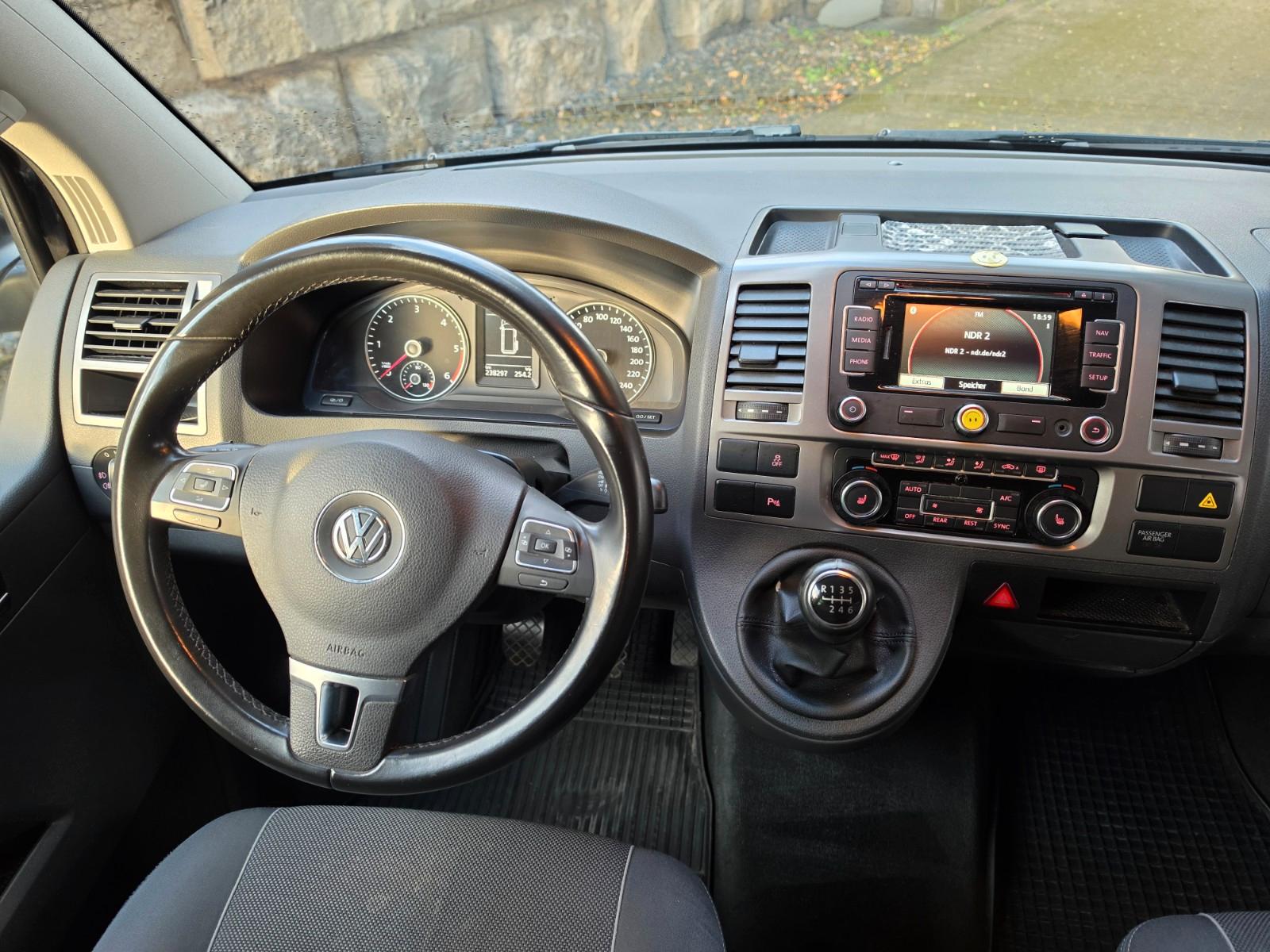 VOLKSWAGEN T5 MULTIVAN - 2.0TDI - 140 CV - BVM - VOLANT EN CUIR