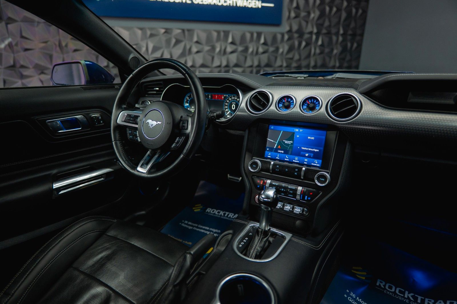 Fahrzeugabbildung Ford Mustang Shelby GT 500 Coupe Performance PREMIUM