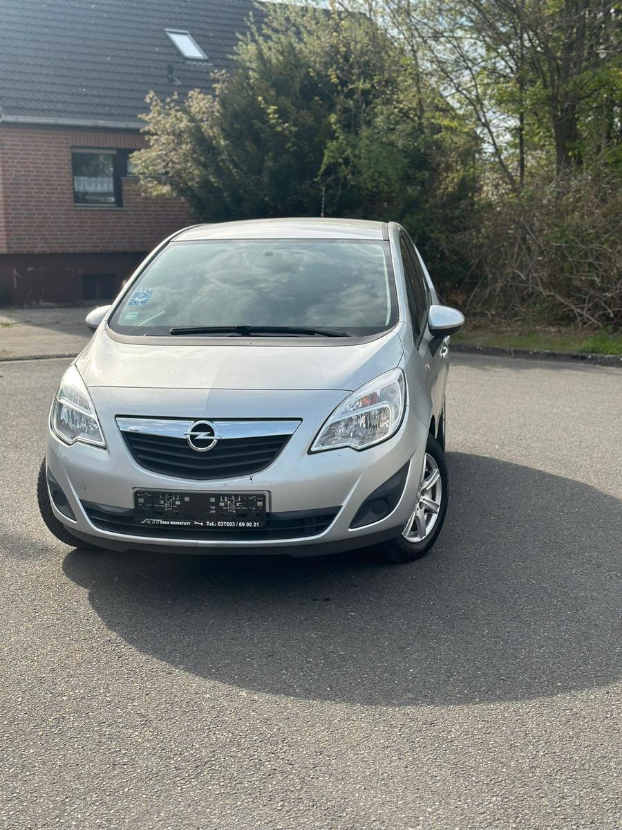 Opel Meriva B Edition
