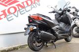 Yamaha X MAX 300 - ROLLER 300