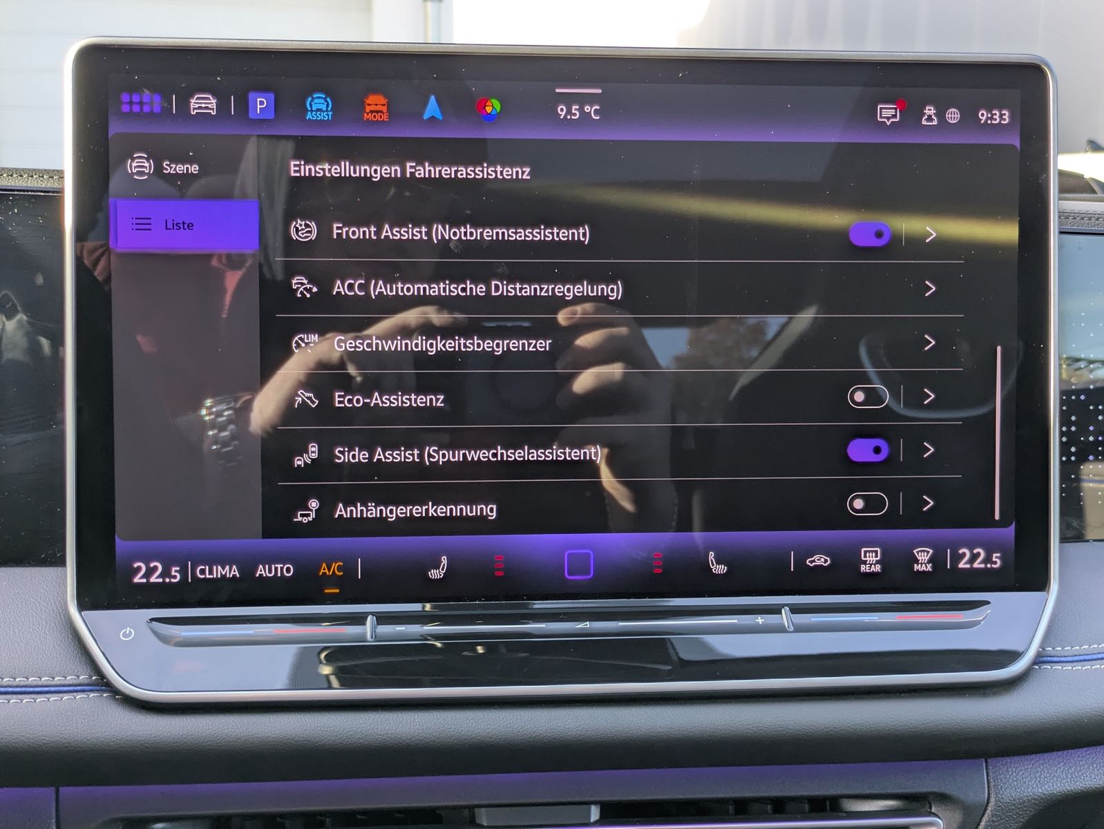 Fahrzeugabbildung Volkswagen Tiguan 2.0TDI R-Line 4M Pano Black Matrix AHK 20