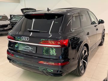 Audi Q7 - 8