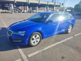 Skoda Superb 2.0 TDI SCR AMBITION Combi 8fach Bereift - Skoda Superb: 2.8