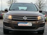 Volkswagen Tiguan 4Motion 2.0 TDI*1.Hand*Tüv/Insp-Neu*AHK* - Volkswagen Tiguan mit Diesel-Antrieb: Allradantrieb