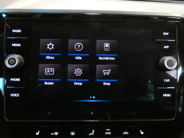 Passat Variant 1.5 TSI Business AHK ACC SHZ LED