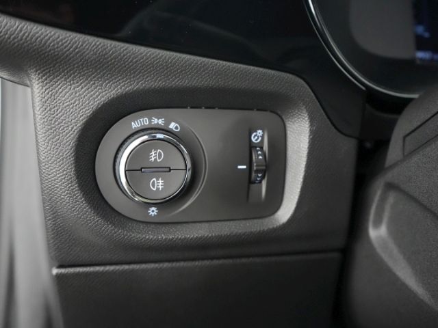 Corsa F FACELIFT GS+LED MATRIX+NAVI+RÜCKFAHRKAME