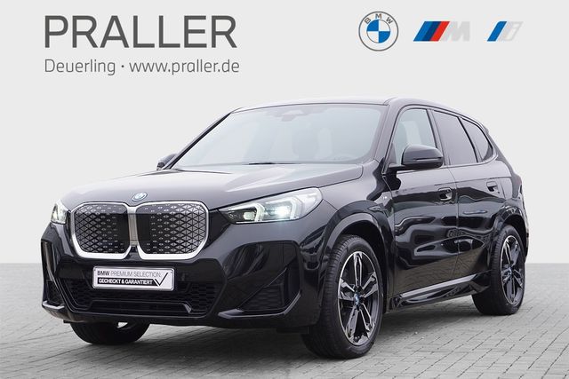 BMW iX1 xDrive30 M Sport AHK HeadUp ACC eSitz Kamera