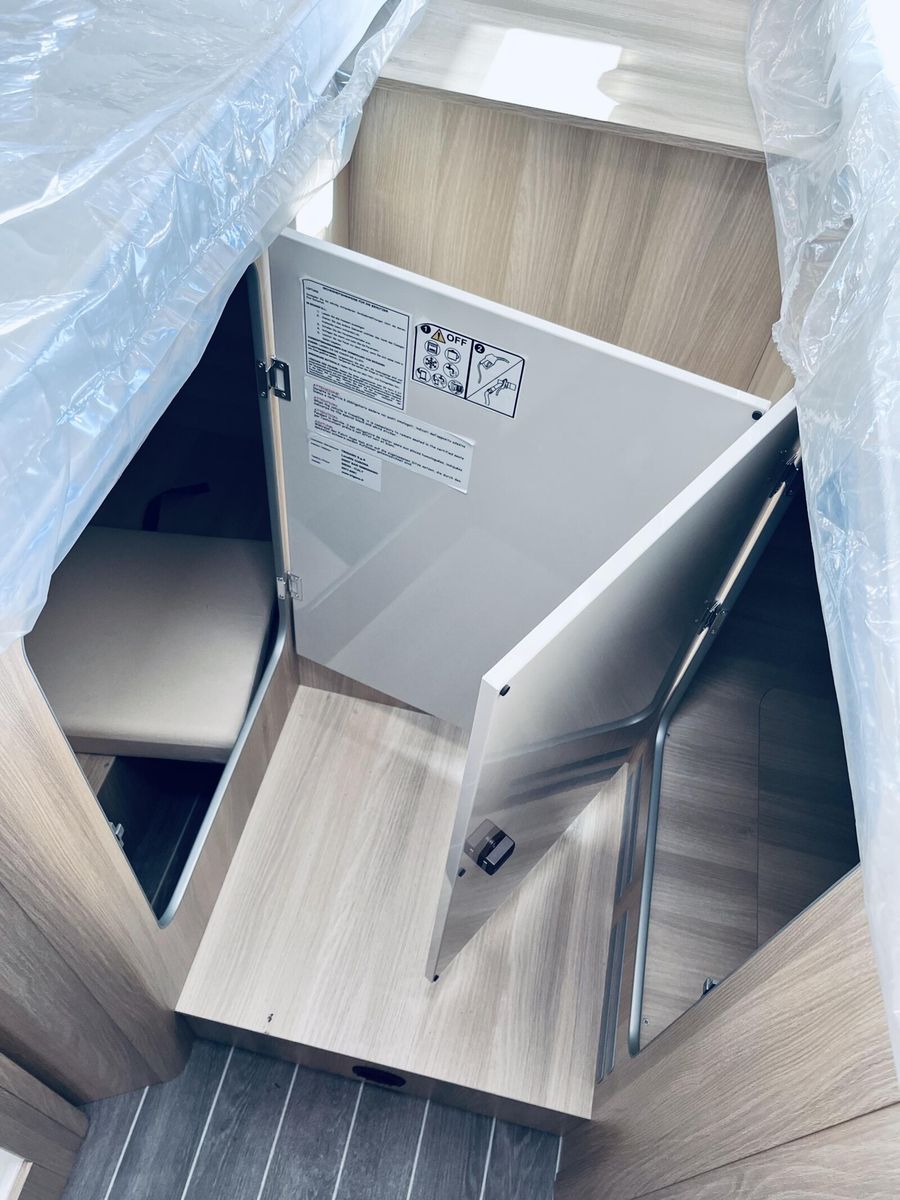 Fahrzeugabbildung NobelART T 7000 Ford