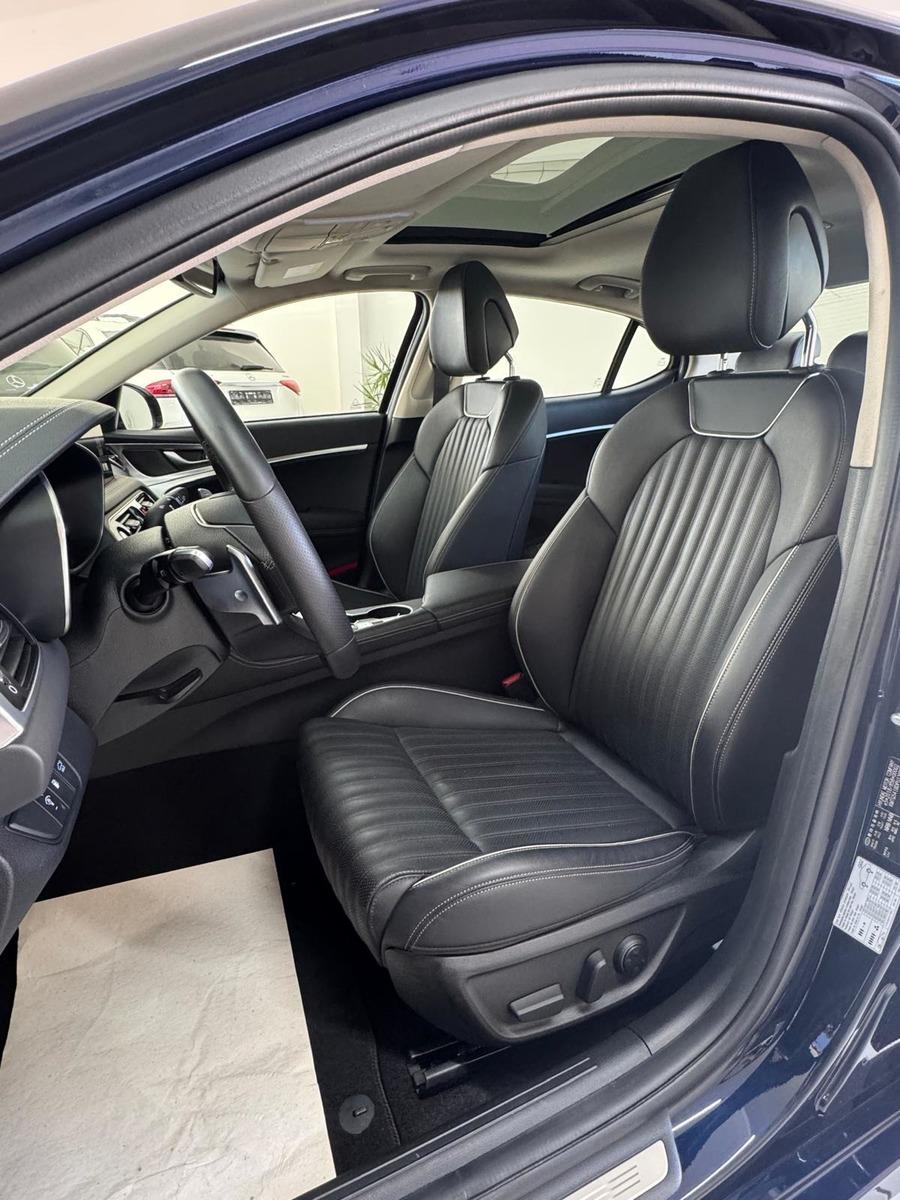 Genesis G70 AWD PANO LEDER SPUR TOTW KAMERA NETTO 27.000
