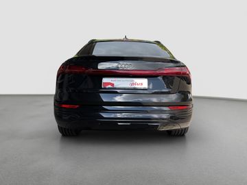 Audi Q8 e-tron - 7