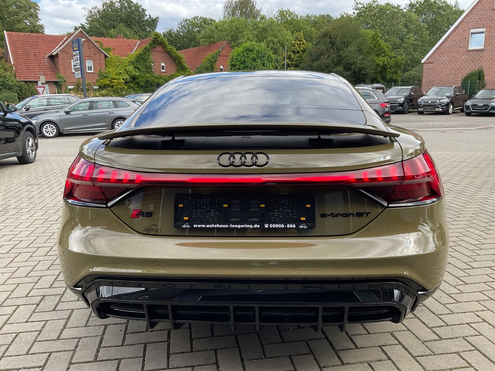 Fahrzeugabbildung Audi e-tron GT RS quattro,Voll Ausstattung,UPE175.500