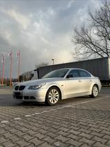 BMW E60 530i - BMW 530 aus 2003: 530i