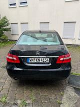 Mercedes-Benz E 200 CGI BlueEFFICIENCY - - gebrauchte Mercedes-Benz E 200 aus dem Jahr 2009