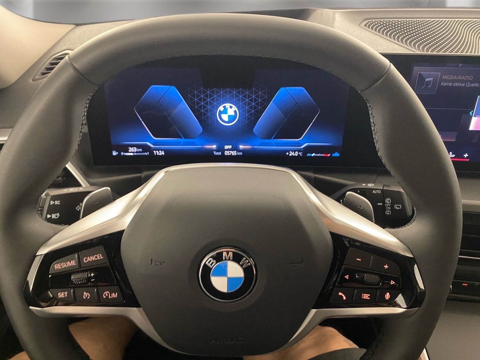 BMW 320 - Bild 10