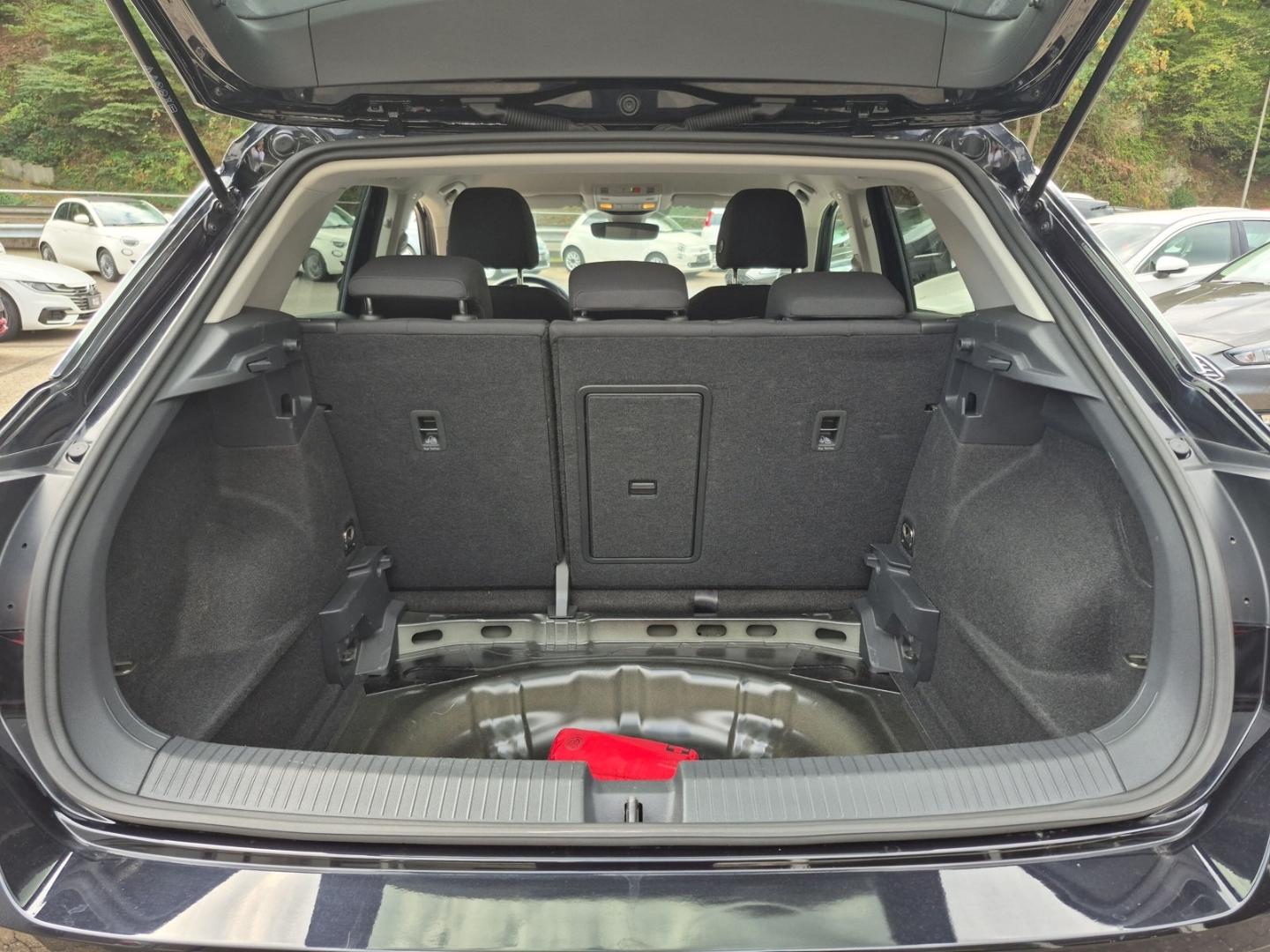 Volkswagen T-Roc Life DSG LED Sitzheizung LM PDC, миниатюра 13