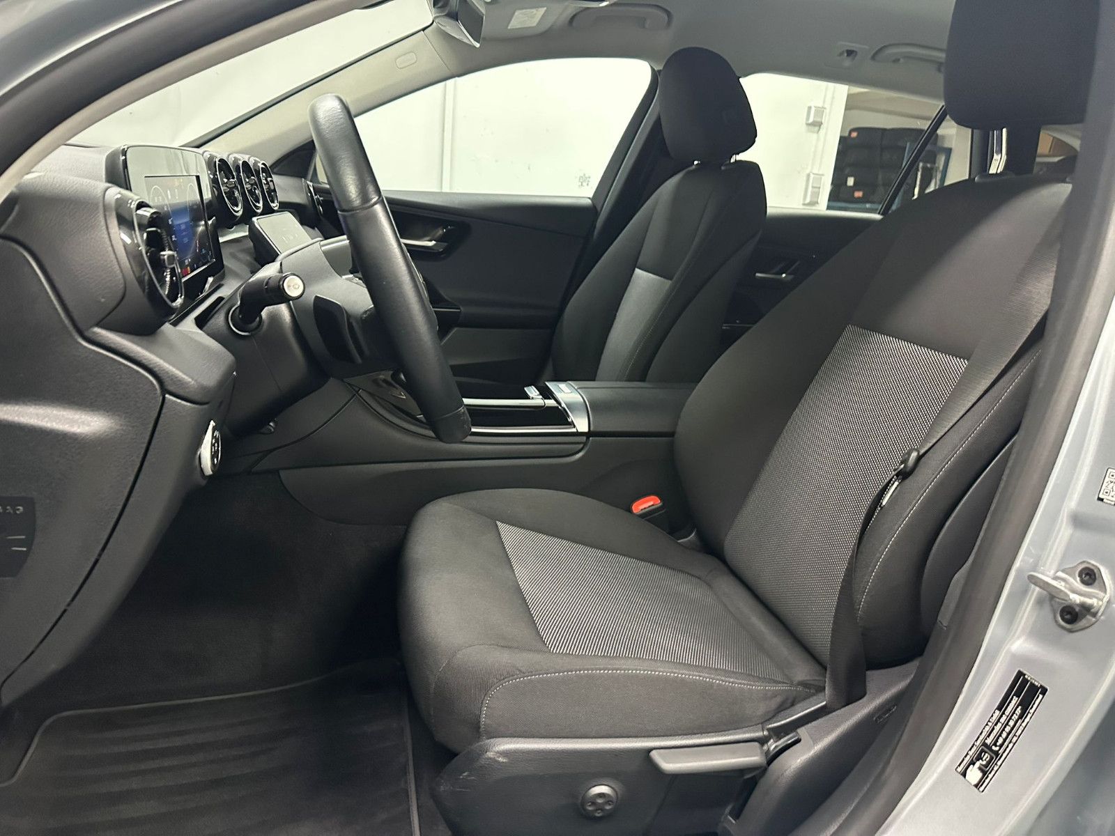 Fahrzeugabbildung Mercedes-Benz C 200 d T Autom *DISTRO*LED*NAVI*AHK*AVANTGARDE