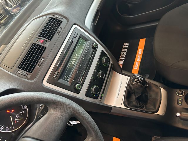 MYAUTOCENTER – Gebraucht- und Jahreswagen mit Werkstattservice in Pfaffenhofen Skoda Octavia Combi Ambiente *Klima*TÜV NEU*