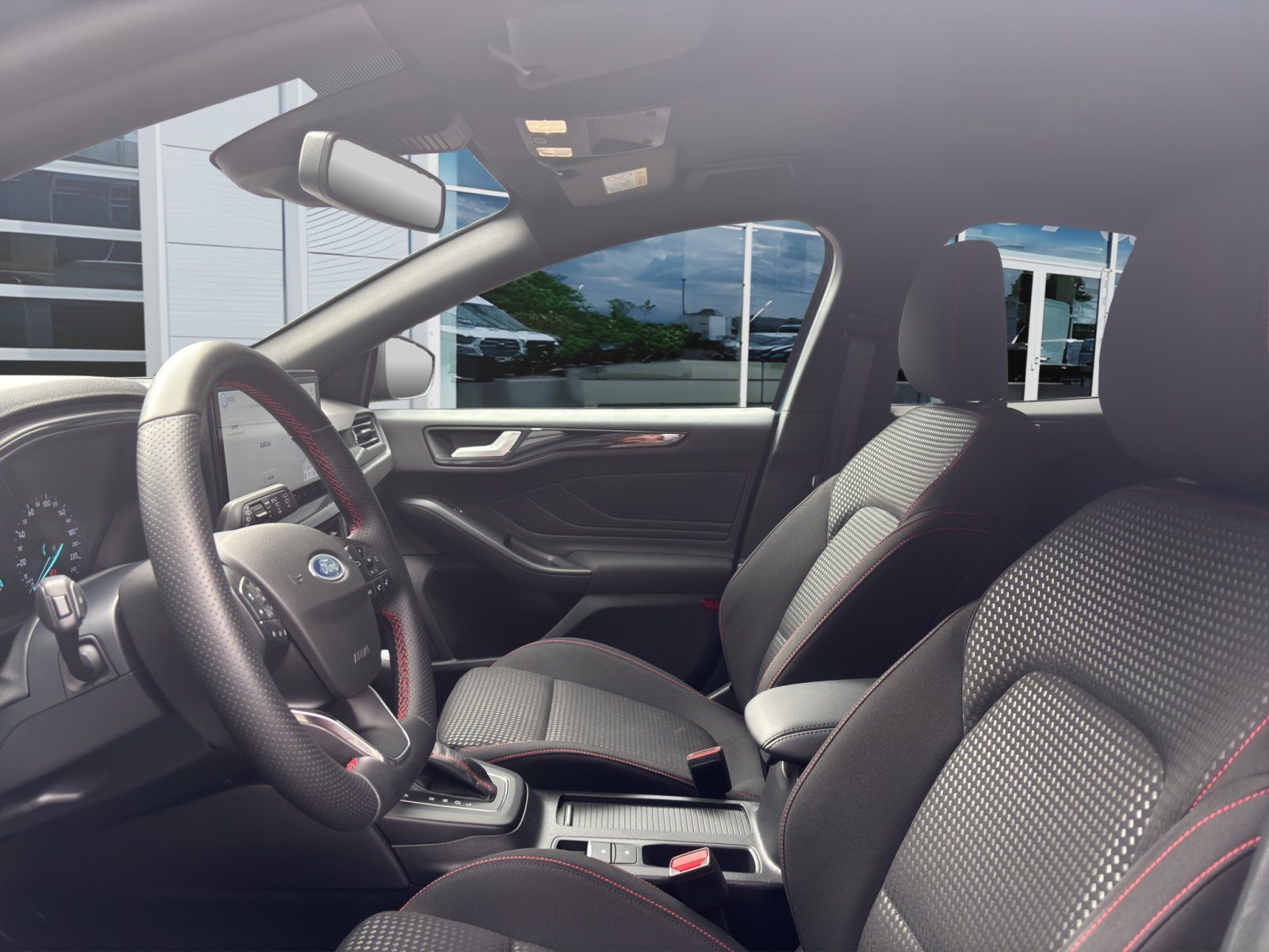 Fahrzeugabbildung Ford Focus 1.0 Ecoboost ST-Line