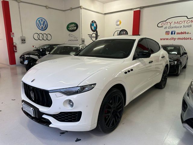 Maserati Levante V6 Diesel 275 CV AWD