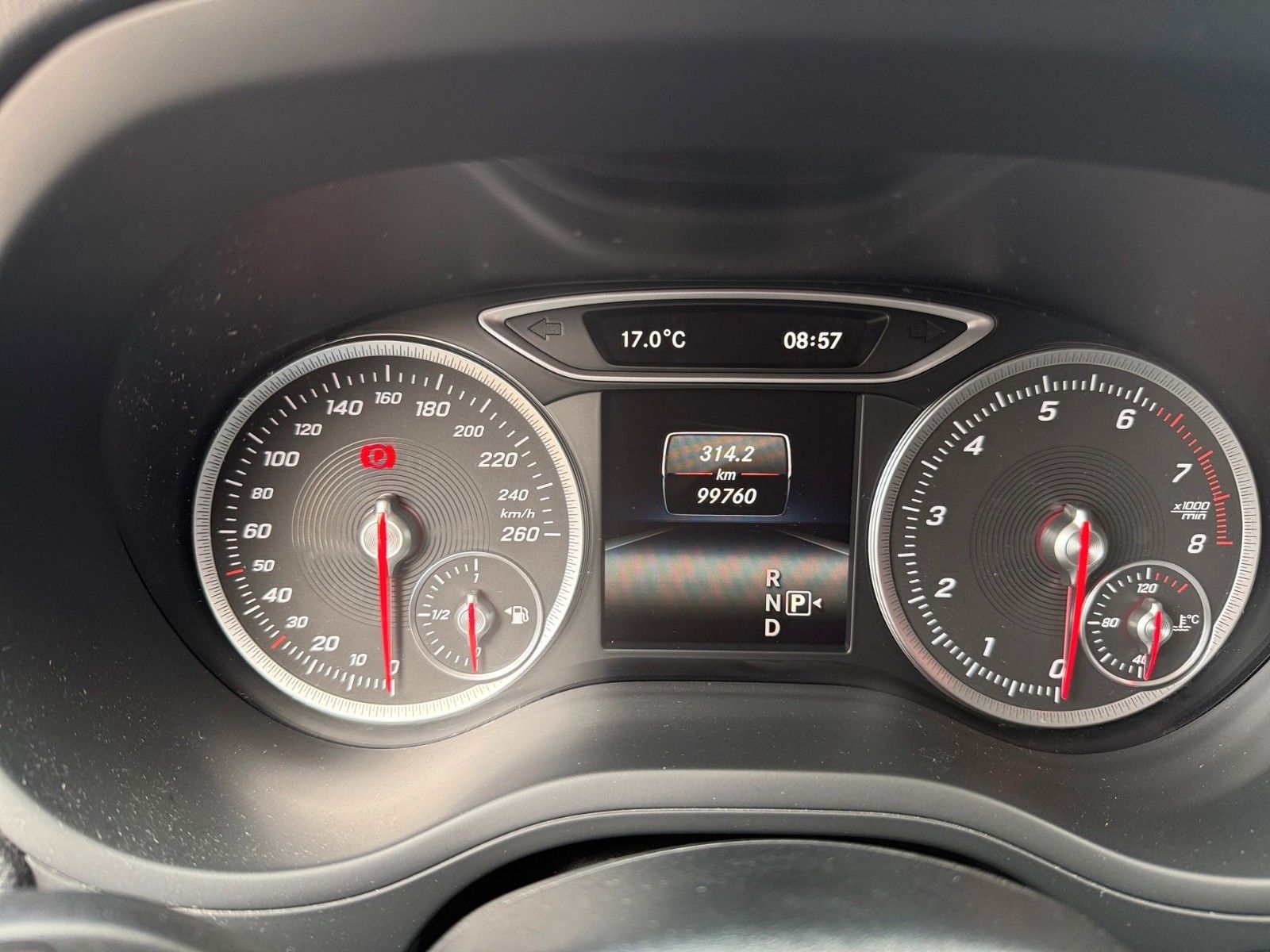 Fahrzeugabbildung Mercedes-Benz B 200 BlueEFFICIENCY Sports Tourer*AHK*Harman-K.