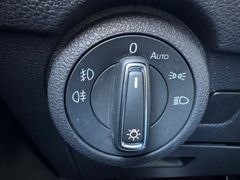 Fahrzeugabbildung Volkswagen T6.1 Multivan Highline DSG 2x el.Schiebetür Voll