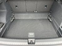 CUPRA Terramar 1.5 eTSI DSG PANO AHK KAM 19