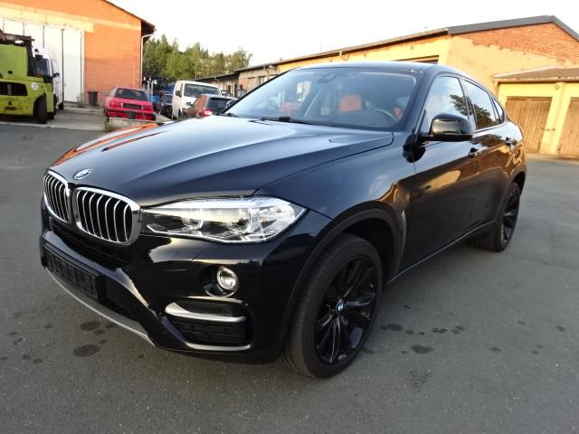 BMW X6 xDrive50i